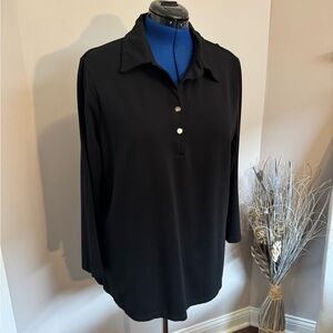 Chicos size 4 Black Women's Top